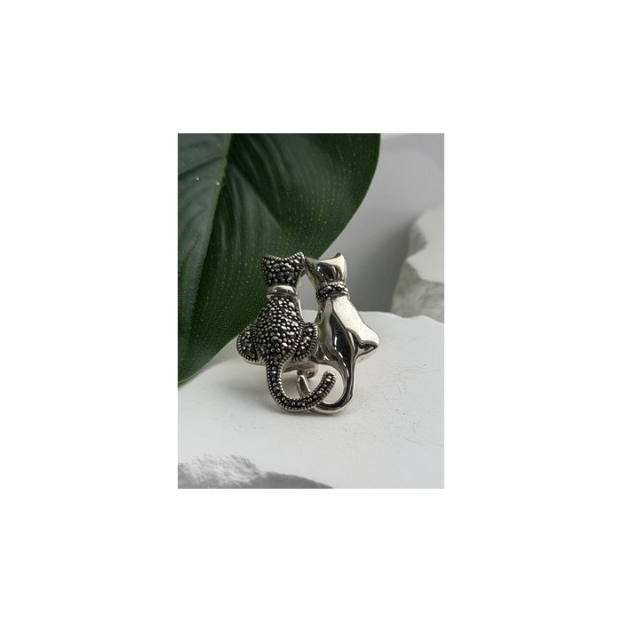 Two Cats 925 Sterling Silver Marcasite Brooch