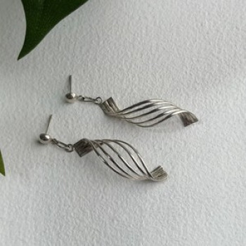 Elegant Vintage 925 Sterling Silver Earrings