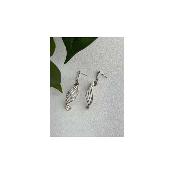 Elegant Vintage 925 Sterling Silver Earrings
