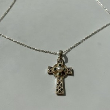 925 Sterling Silver Pearl, Emerald & Marcasites Chain with Cross