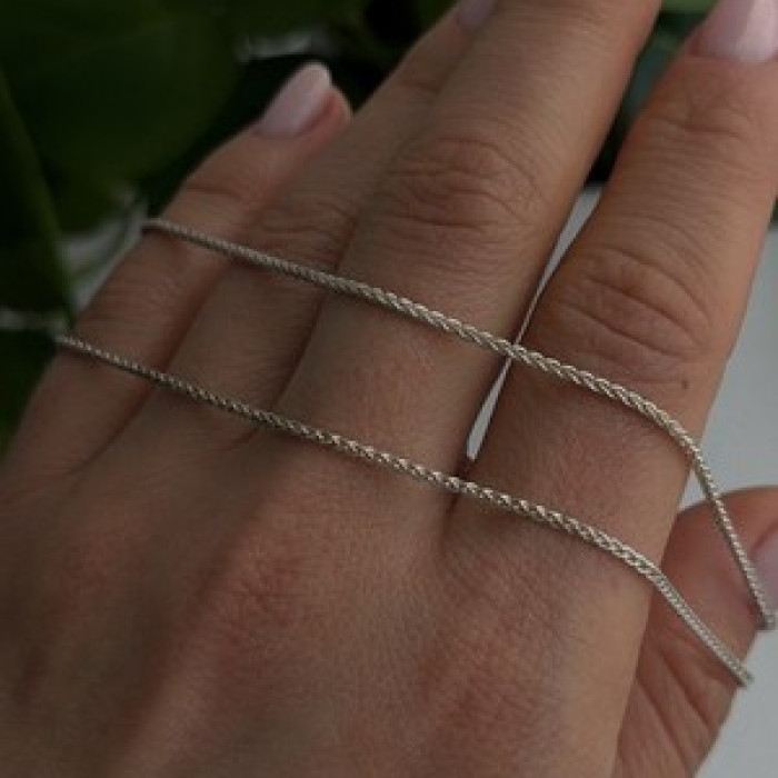 Italy 925 Sterling Silver Chain Length 22 in