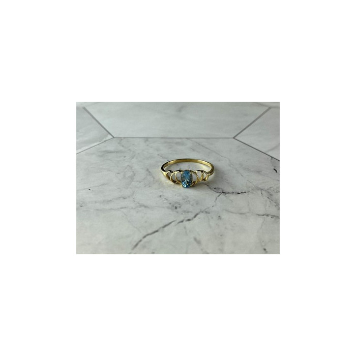 10K YELLOW GOLD BLUE SPINEL RING SIZE 8