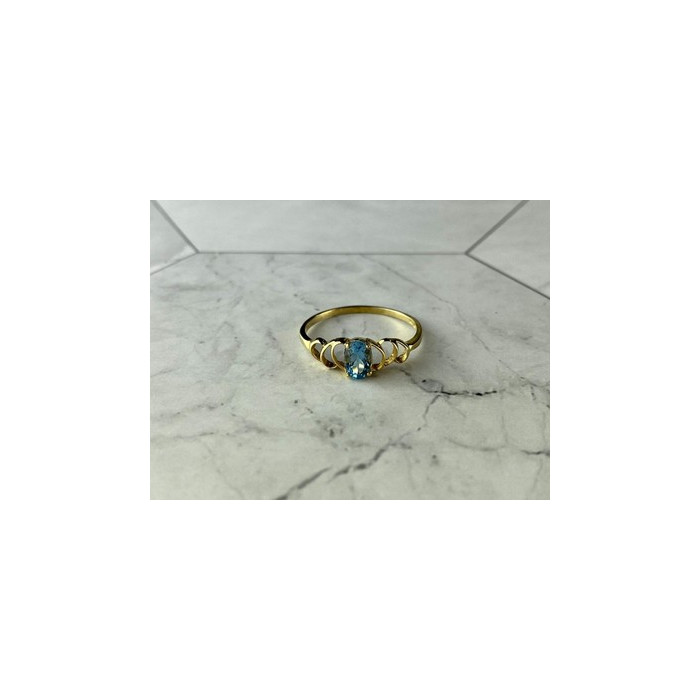 10K YELLOW GOLD BLUE SPINEL RING SIZE 8