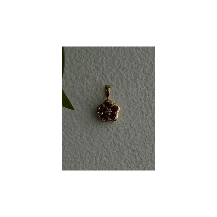10K Yellow Gold Garnet & Diamond Flower Pendant