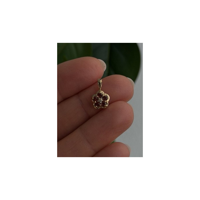 10K Yellow Gold Garnet & Diamond Flower Pendant
