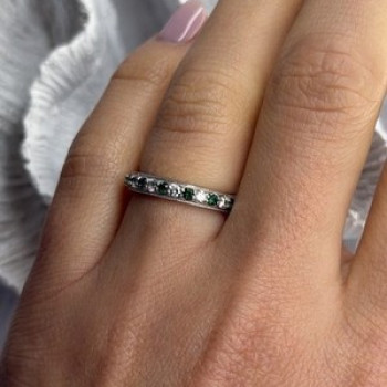 925 Sterling Silver White & Green Cz Band Ring Size 6