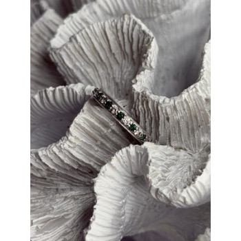 925 Sterling Silver White & Green Cz Band Ring Size 6