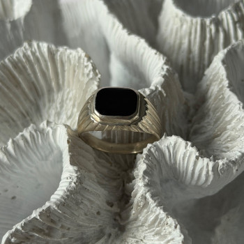 925 Sterling Silver Onyx Ring Size 7