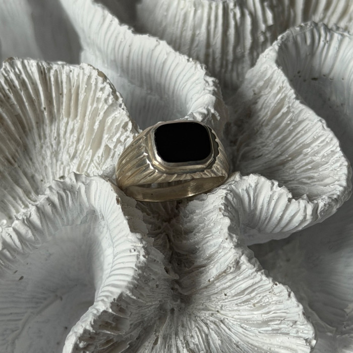 925 Sterling Silver Onyx Ring Size 7