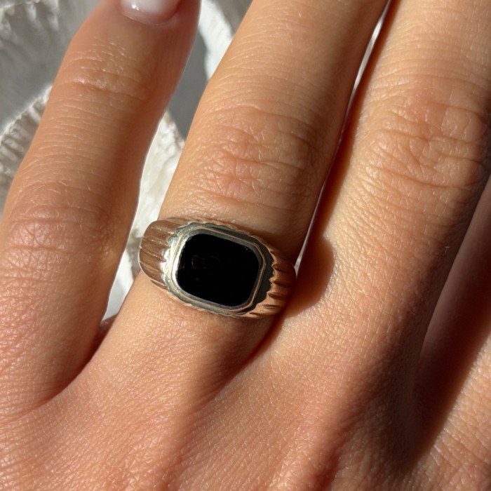 925 Sterling Silver Onyx Ring Size 7