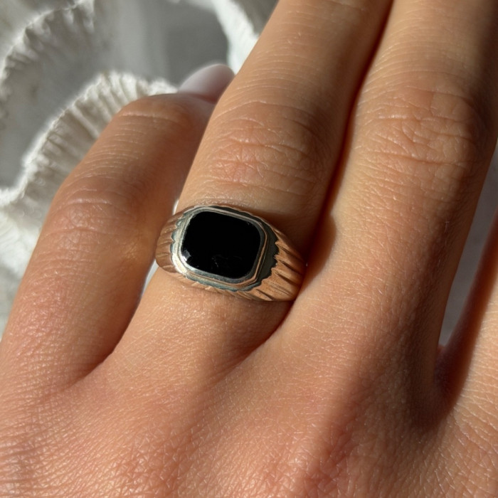 925 Sterling Silver Onyx Ring Size 7