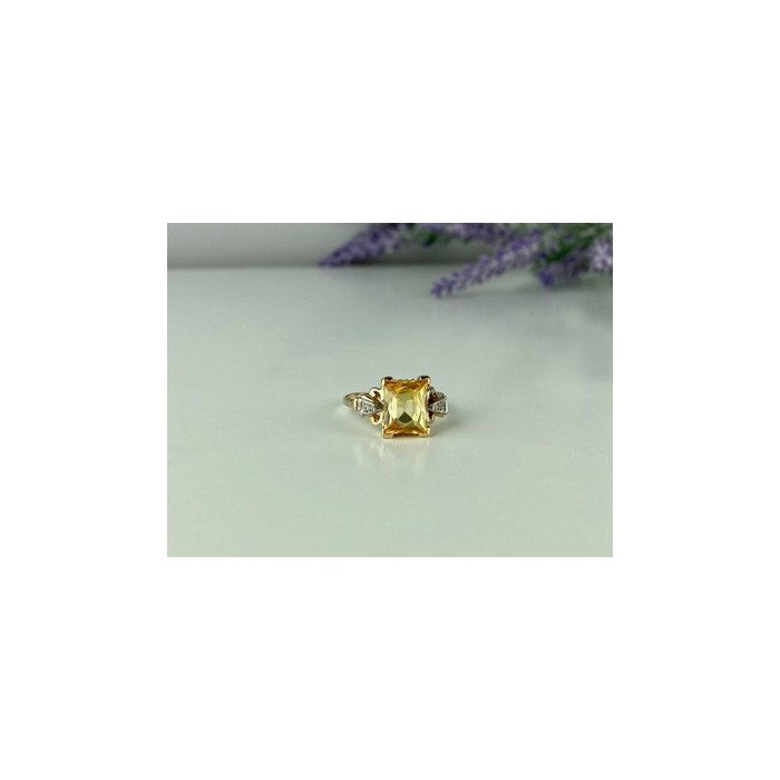 10K YELLOW GOLD YELLOW TOPAZ & DIAMONDS RING SIZE 9.75