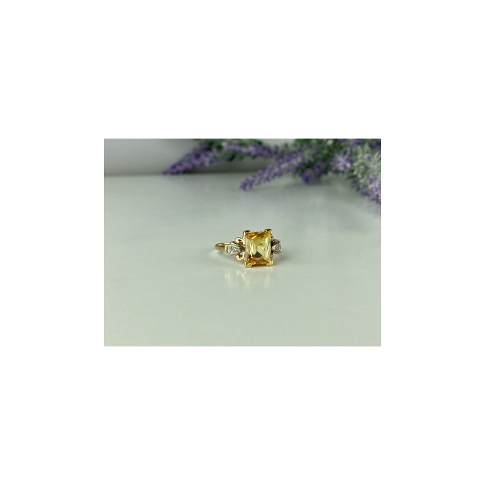 10K YELLOW GOLD YELLOW TOPAZ & DIAMONDS RING SIZE 9.75