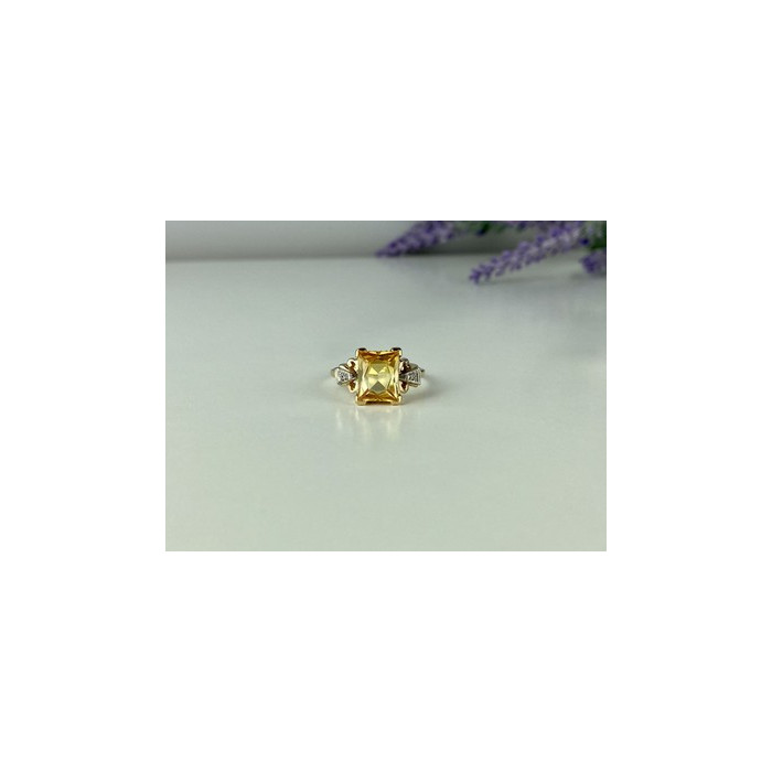 10K YELLOW GOLD YELLOW TOPAZ & DIAMONDS RING SIZE 9.75
