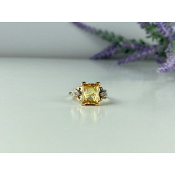 10K YELLOW GOLD YELLOW TOPAZ & DIAMONDS RING SIZE 9.75