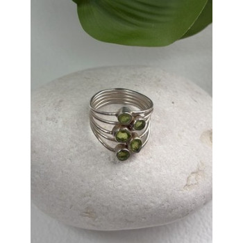 925 Sterling Silver Peridot Ring Size 8.5