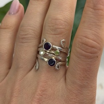 925 Sterling Silver Amethyst & Peridot Ring Size 9.5