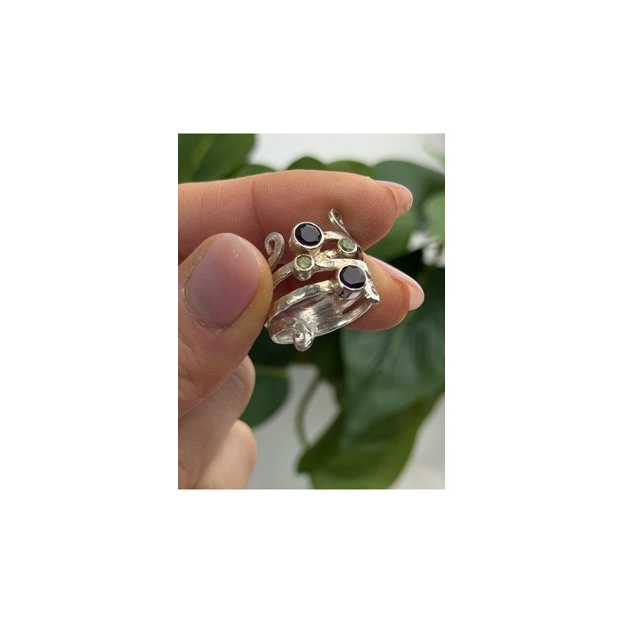 925 Sterling Silver Amethyst & Peridot Ring Size 9.5