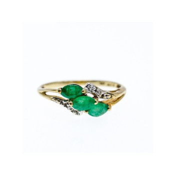 10K YELLOW GOLD  EMERALD & DIAMONDS RING SIZE 6.75