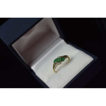 10K YELLOW GOLD  EMERALD & DIAMONDS RING SIZE 6.75