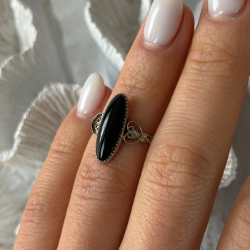 Vintage 925 Sterling Silver Black Onyx Ring Size 4