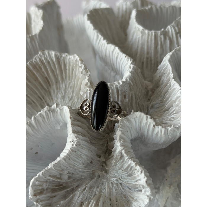 Vintage 925 Sterling Silver Black Onyx Ring Size 4