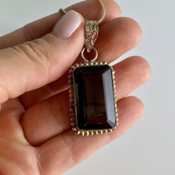 Vintage Chain with Pendant Jewelry Glass