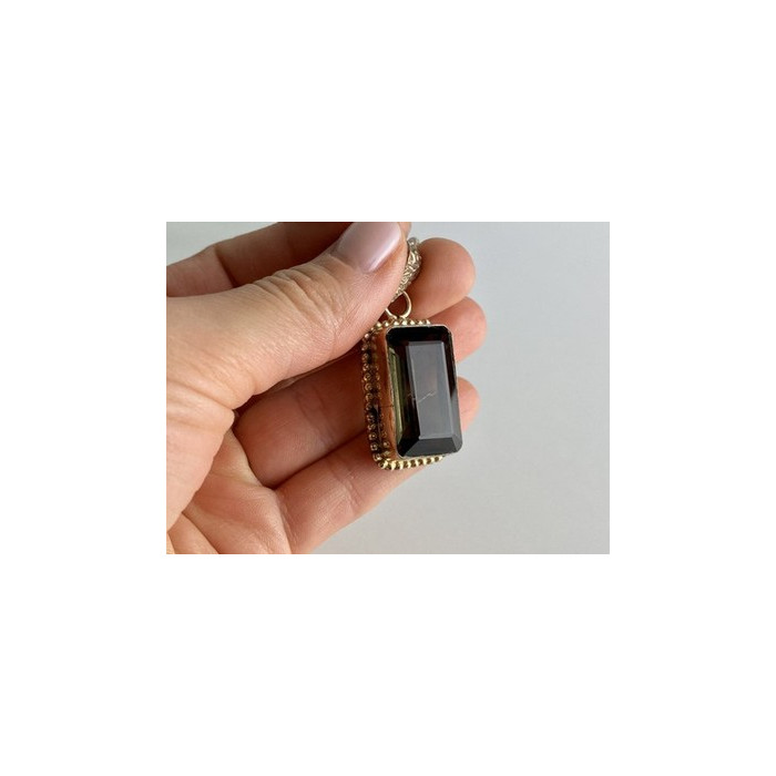 Vintage Chain with Pendant Jewelry Glass