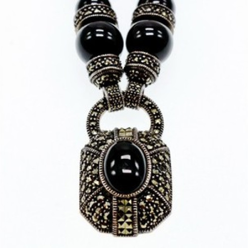 Vintage 925 Sterling Silver Black Jade and Marcasites Necklace