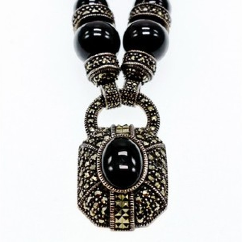 Vintage 925 Sterling Silver Black Jade and Marcasites Necklace