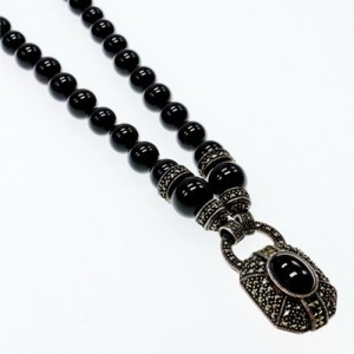 Vintage 925 Sterling Silver Black Jade and Marcasites Necklace