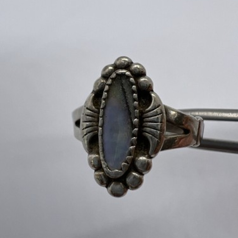 Vintage 925 Sterling Silver Mother Of Pearl Ring Size 5.5