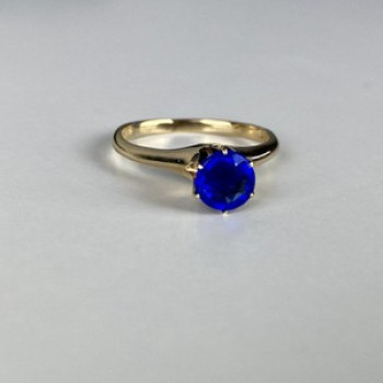 10K Yellow Gold Tanzanite Ring Size 5.5