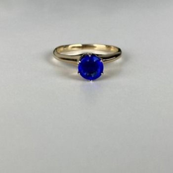 10K Yellow Gold Tanzanite Ring Size 5.5