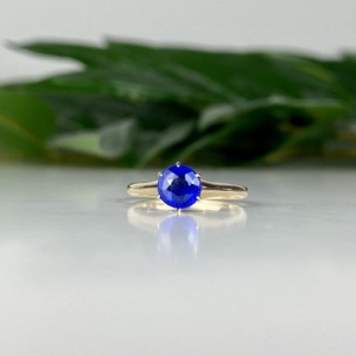 10K Yellow Gold Tanzanite Ring Size 5.5