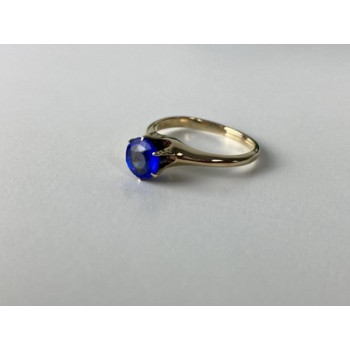 10K YELLOW GOLD TANZANITE RING SIZE 5.5