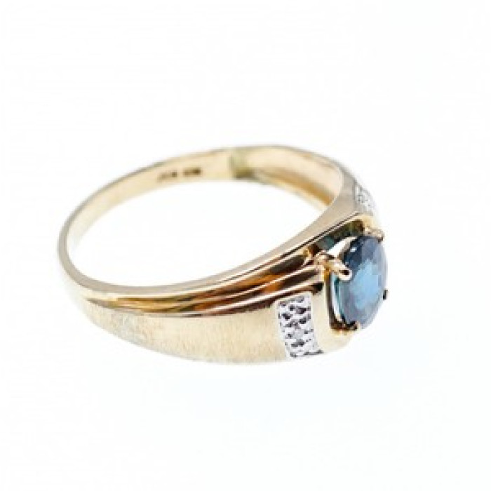 10K Yellow Gold London Blue Topaz & Diamonds Ring Size 10.5