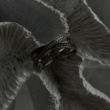 925 Sterling Silver White & Black Diamonds Ring Size 7