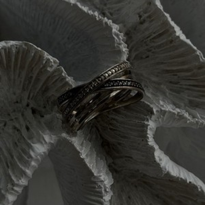 925 Sterling Silver White & Black Diamonds Ring Size 7