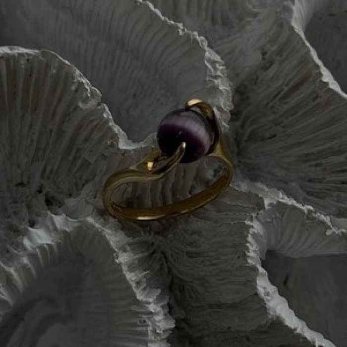 925 Sterling Silver Purple Spectrolite Cats Eye Ring Size 6