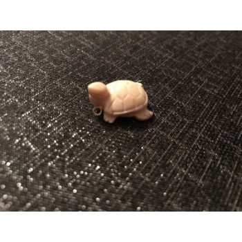 Bone pendant “Turtle”
