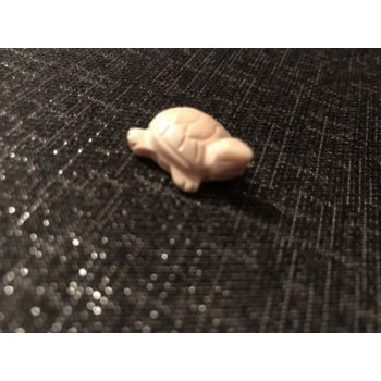 Bone pendant “Turtle”