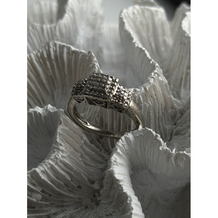 925 Sterling Silver Diamonds Heart Ring Size 7