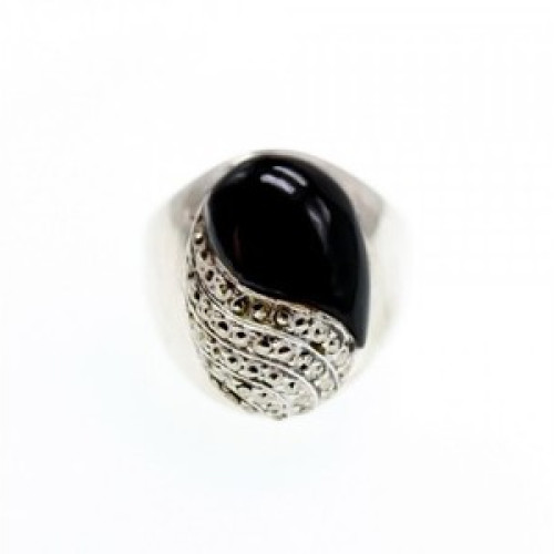 Vintage 925 Sterling Silver Black Jade & Marcasites Ring Size 8.5