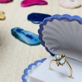 10K Yellow Gold Aquamarine & Diamonds Ring Size 5.5