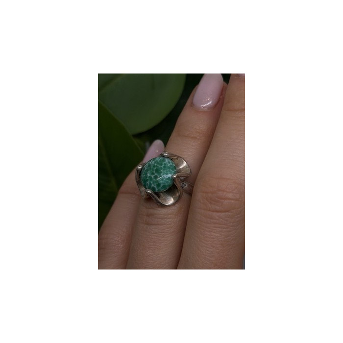 Vintage 925 Sterling Silver Green Peking Glass Stone Ring Size 6