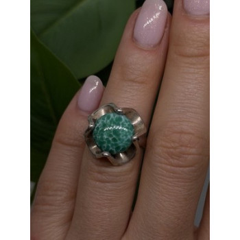 Vintage 925 Sterling Silver Green Peking Glass Stone Ring Size 6