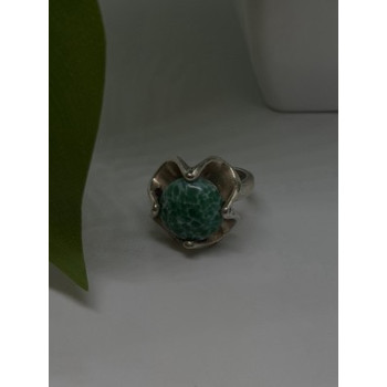 Vintage 925 Sterling Silver Green Peking Glass Stone Ring Size 6