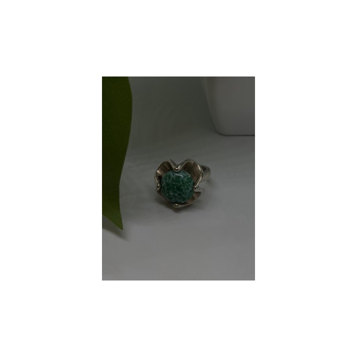 Vintage 925 Sterling Silver Green Peking Glass Stone Ring Size 6