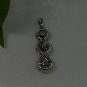 Beautiful Design 925 Sterling Silver Diamonds Pendant